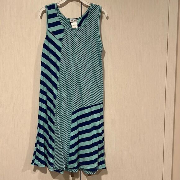 Summer dress  - Picture 1 of 5